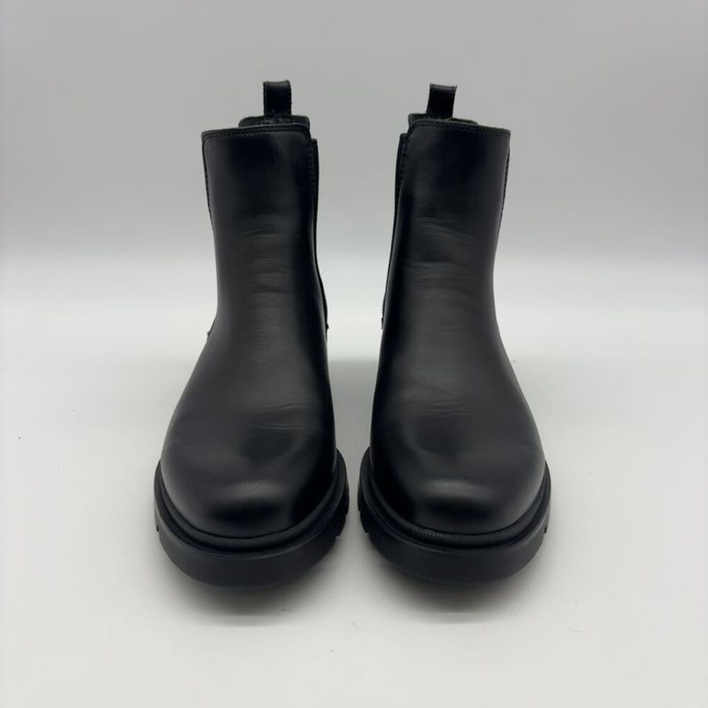 La CANADIENNE Black Ankle Boots